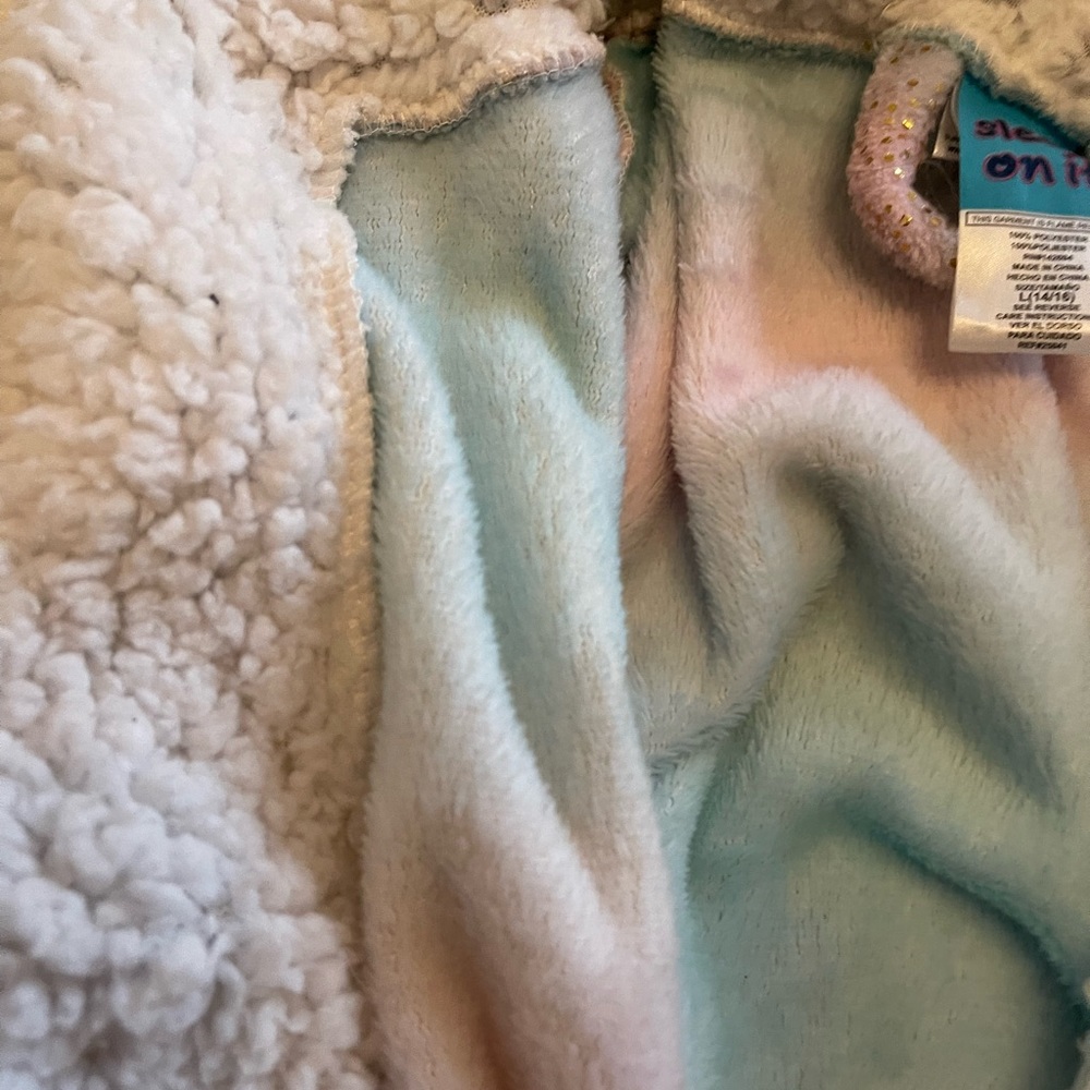 Girls Mermaid Robe! - Picture 3 of 4